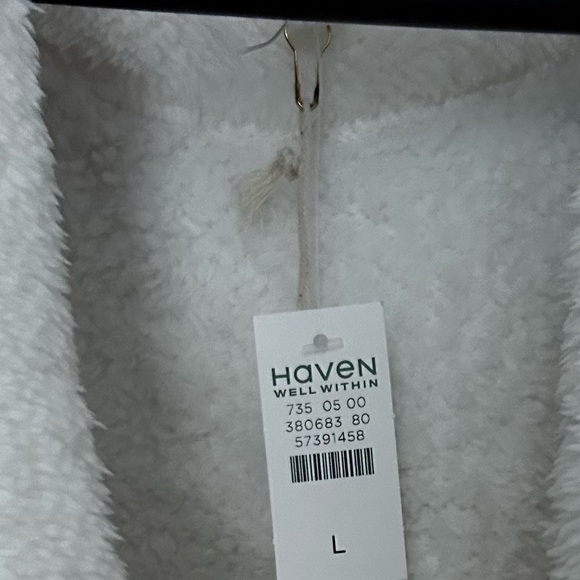 NWT Haven Well Within Plush Robe - Picture 3 of 4